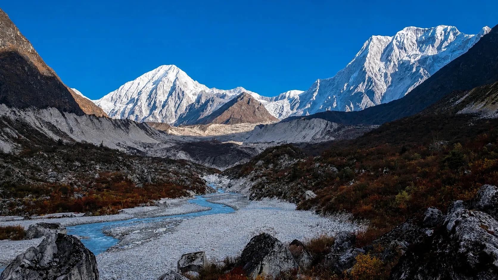 Manaslu Circuit Trek - 16 Days