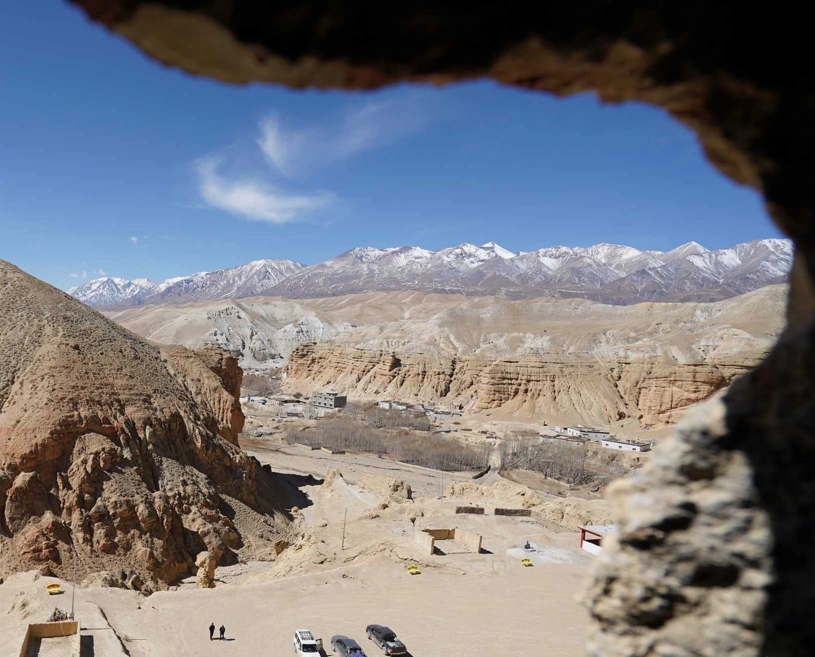 Luxury Upper Mustang 4WD Jeep Tour