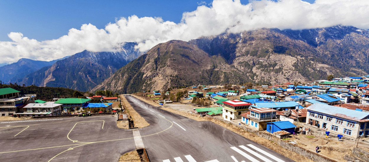 Everest Base Camp Trek with Helicopter flight