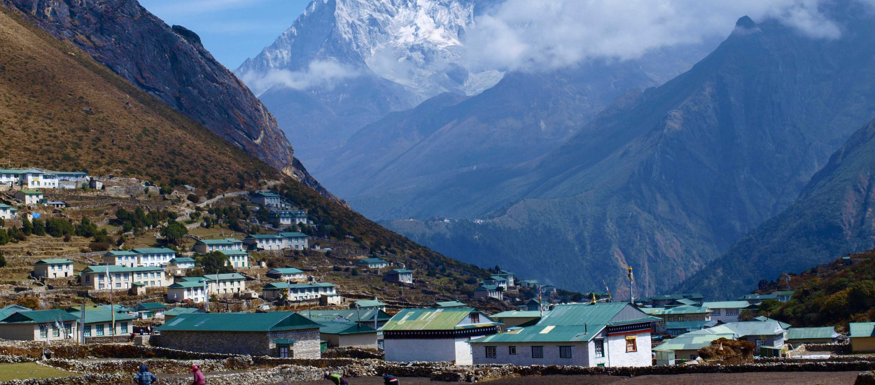 Everest Base Camp Trek with Helicopter flight