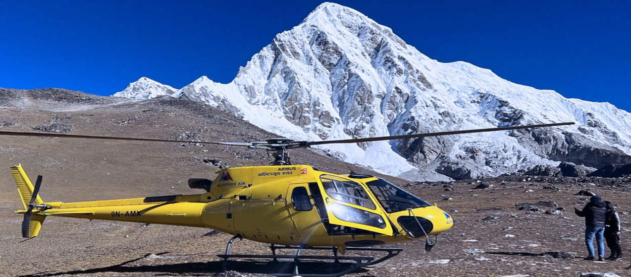 Everest Base Camp Helicopter tour with landing from Kathmandu